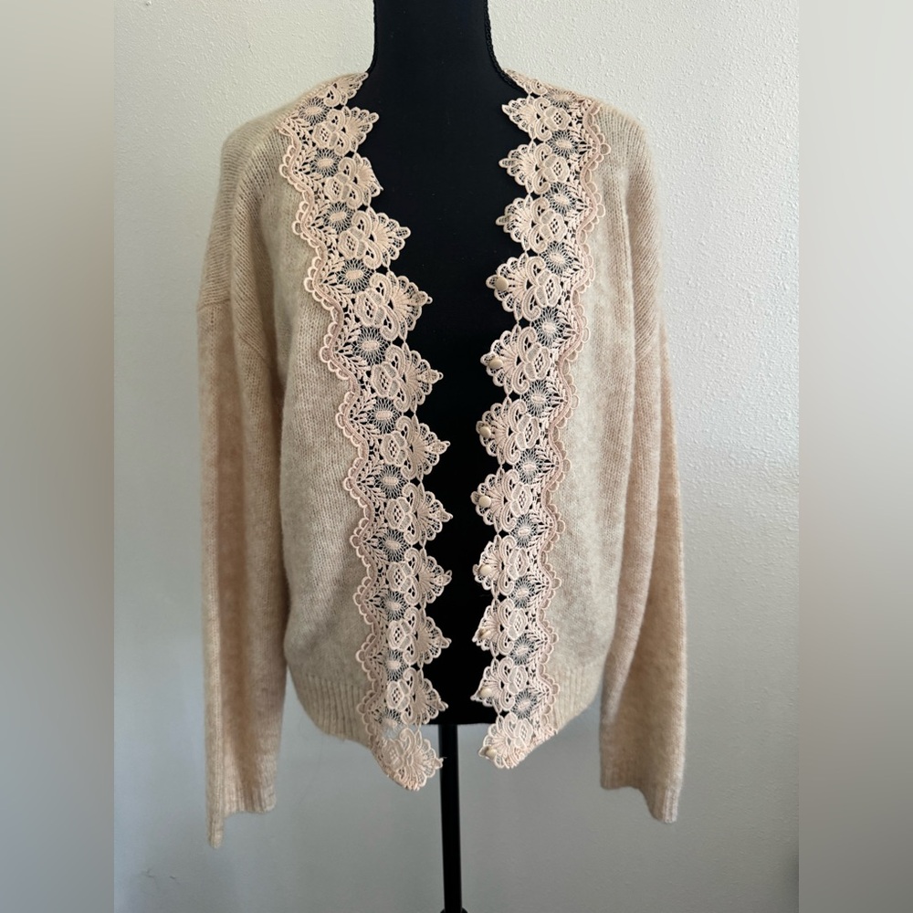 NWT House of Harlow 1960 Tan Mohair and Wool Blend with Lace Cardigan- Size M/L